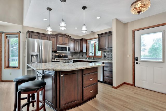 32951 Park Trail, Center City, MN 55012