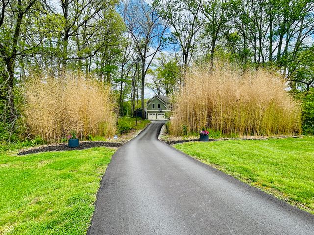 293 Lincoln Hills, Coatesville, IN 46121