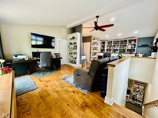 293 Lincoln Hills, Coatesville, IN 46121