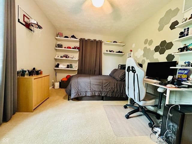 293 Lincoln Hills, Coatesville, IN 46121