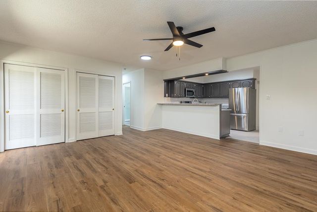 3754 N MONTCLAIR DR, Memphis, TN 38111