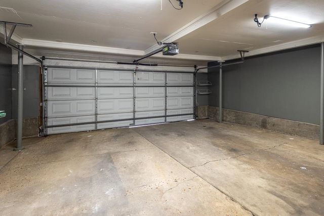 3754 N MONTCLAIR DR, Memphis, TN 38111