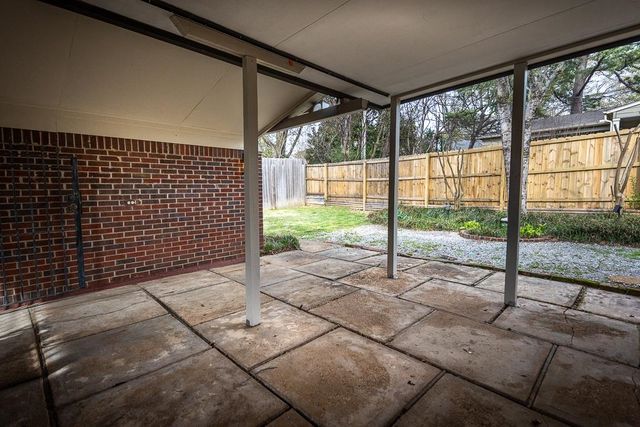 3754 N MONTCLAIR DR, Memphis, TN 38111