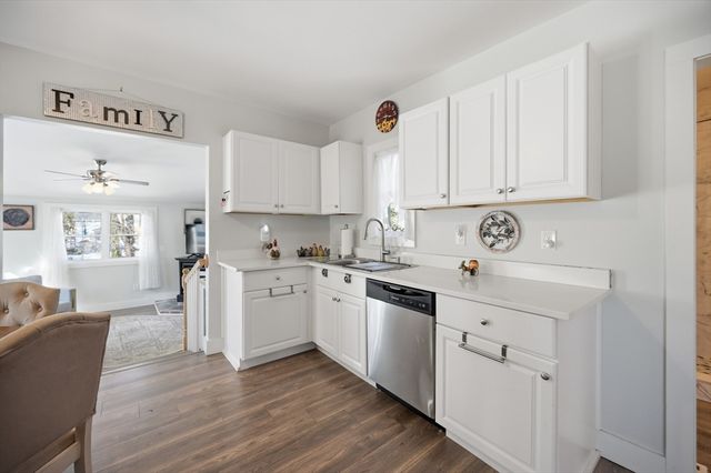 70 Wyman St, Lynn, MA 01905