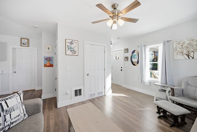 70 Wyman St, Lynn, MA 01905