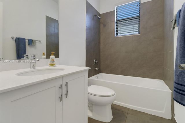 5504 Agostino Way, Ave Maria, FL 34142
