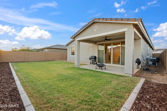 17829 W RED FOX Road, Surprise, AZ 85387