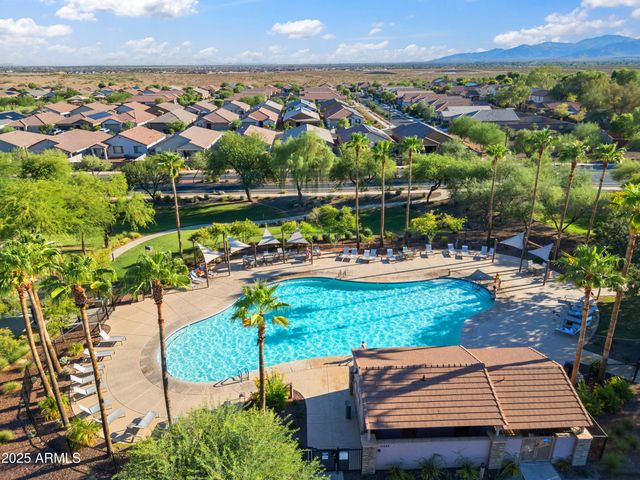 17829 W RED FOX Road, Surprise, AZ 85387