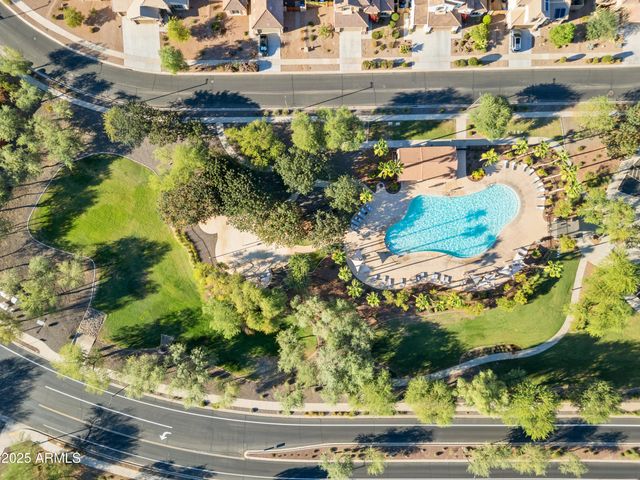 17829 W RED FOX Road, Surprise, AZ 85387