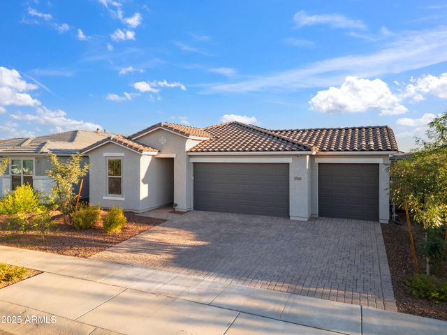 17829 W RED FOX Road, Surprise, AZ 85387
