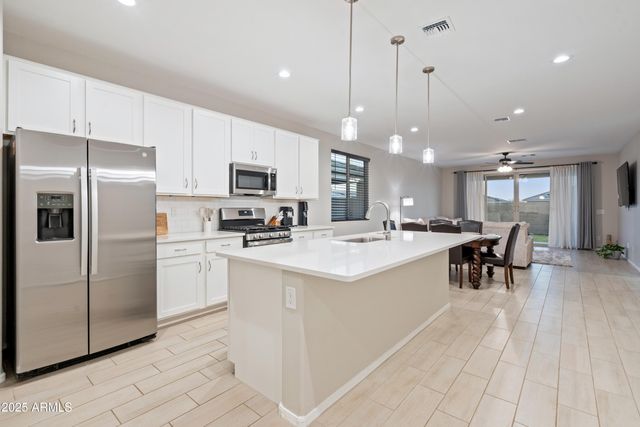 17829 W RED FOX Road, Surprise, AZ 85387