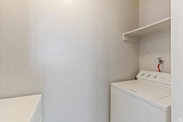 2627 W 5625 S, Roy, UT 84067