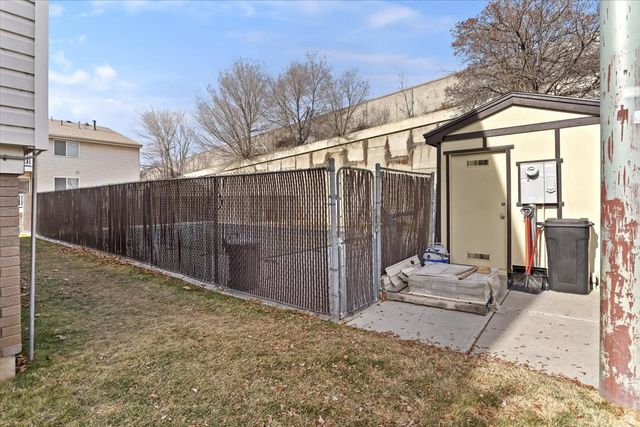 2627 W 5625 S, Roy, UT 84067