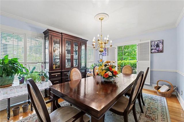 305 Ridgecrest Drive, Lexington, NC 27292