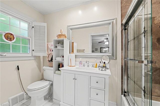 305 Ridgecrest Drive, Lexington, NC 27292