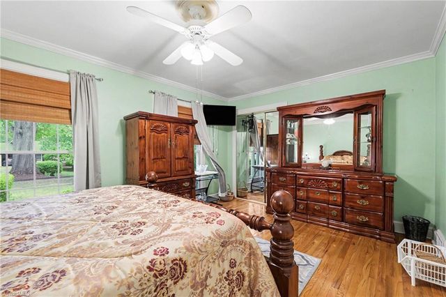 305 Ridgecrest Drive, Lexington, NC 27292