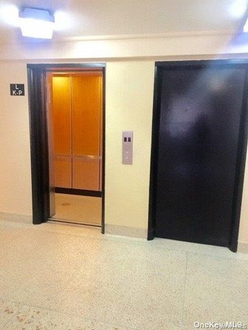 89-00 170 Street 6G, Jamaica Hills, NY 11432