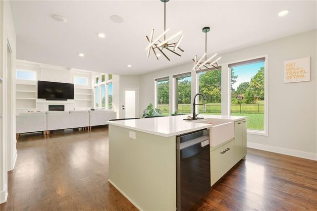 13002 Sloan Avenue, Kansas City, KS 66109