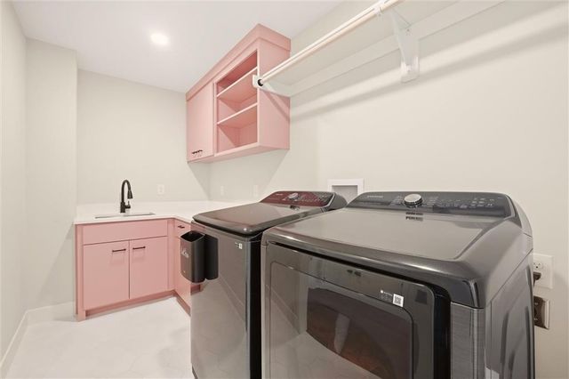13002 Sloan Avenue, Kansas City, KS 66109