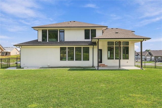 13002 Sloan Avenue, Kansas City, KS 66109