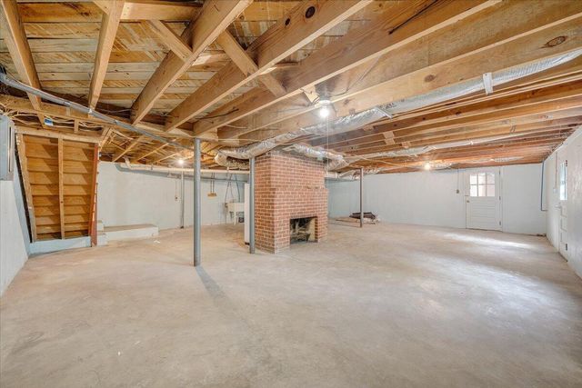 547 Dillard RD, Roanoke, VA 24014