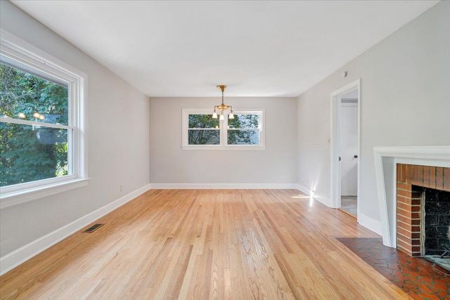 547 Dillard RD, Roanoke, VA 24014