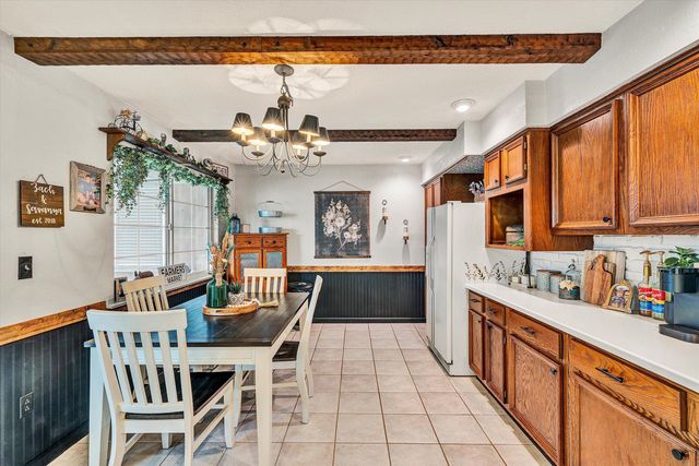 1813 Cambridge DR, Vinton, VA 24179