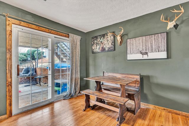 1813 Cambridge DR, Vinton, VA 24179