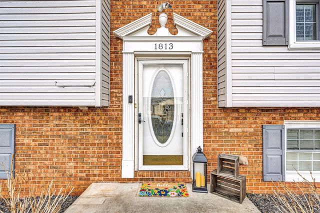 1813 Cambridge DR, Vinton, VA 24179