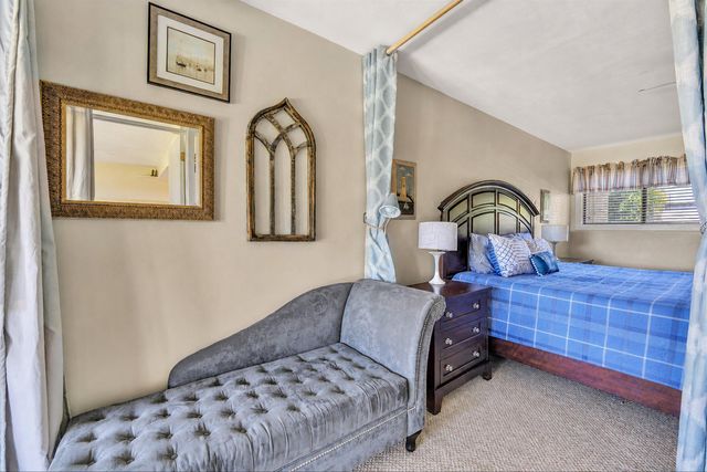 170 Sailors Cove DR UNIT 1204, Moneta, VA 24121