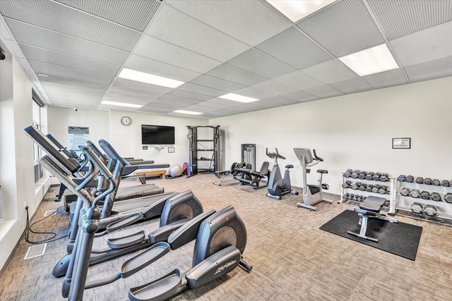 170 Sailors Cove DR UNIT 1204, Moneta, VA 24121