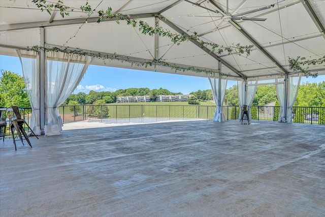 170 Sailors Cove DR UNIT 1204, Moneta, VA 24121