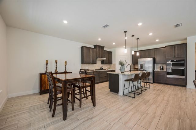 1035 Auburn Drive, Justin, TX 76247