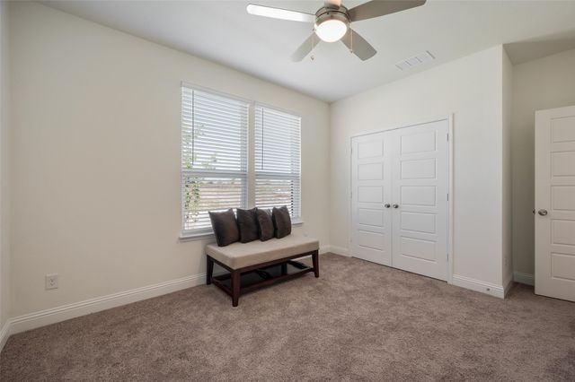 1035 Auburn Drive, Justin, TX 76247