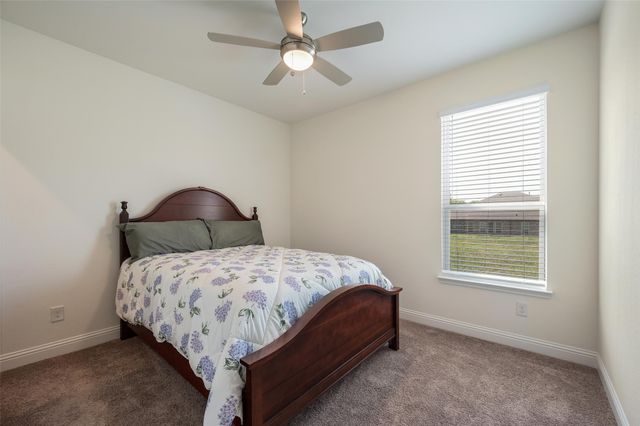 1035 Auburn Drive, Justin, TX 76247