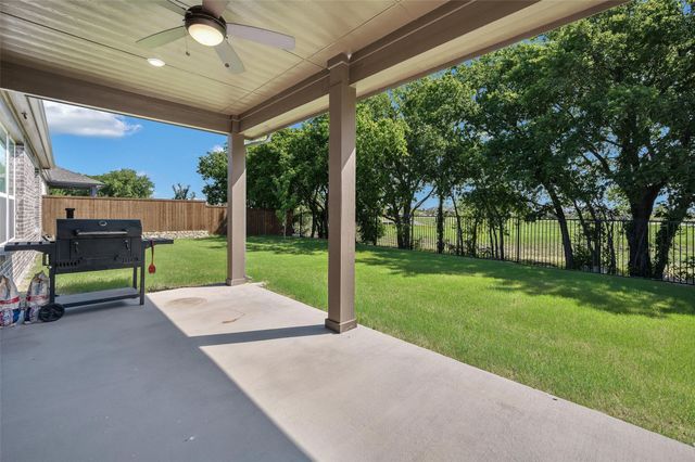 1035 Auburn Drive, Justin, TX 76247