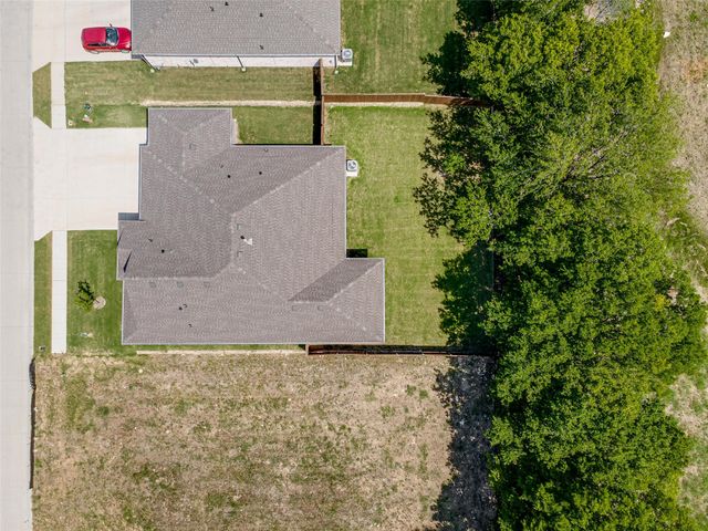 1035 Auburn Drive, Justin, TX 76247