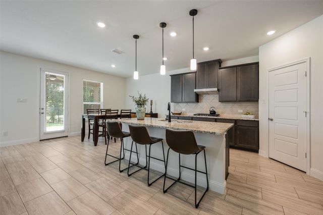 1035 Auburn Drive, Justin, TX 76247