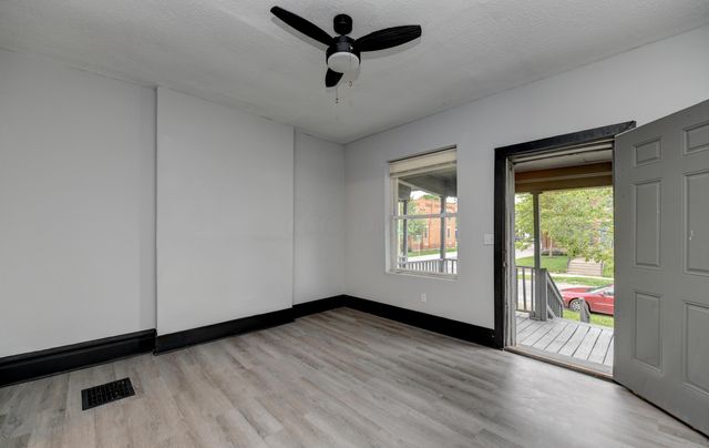 814 S Ohio Avenue, Columbus, OH 43206