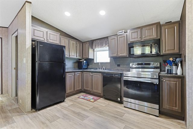 1242 County Road 48662, Dayton, TX 77535