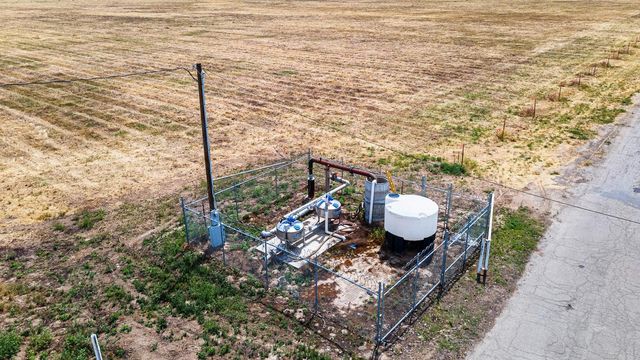 0 E Goodfellow, Sanger, CA 93657