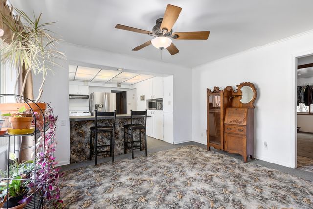 7190 Thornapple River Court SE, Alto, MI 49302