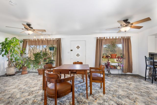 7190 Thornapple River Court SE, Alto, MI 49302