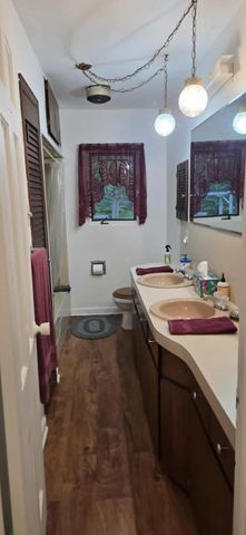 7190 Thornapple River Court SE, Alto, MI 49302