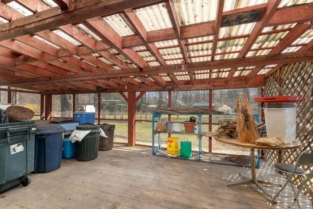 7190 Thornapple River Court SE, Alto, MI 49302