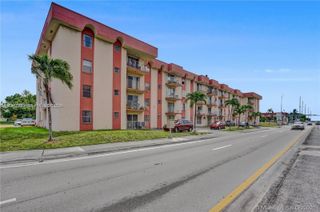 6820 W Flagler St 202, Miami, FL 33144