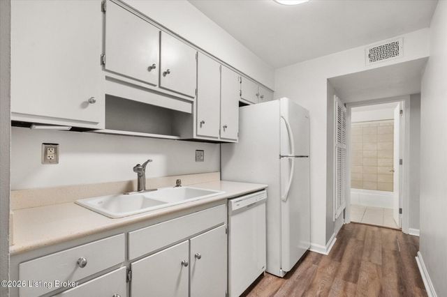 2214 Sherwood Ave APT 8, Louisville, KY 40205
