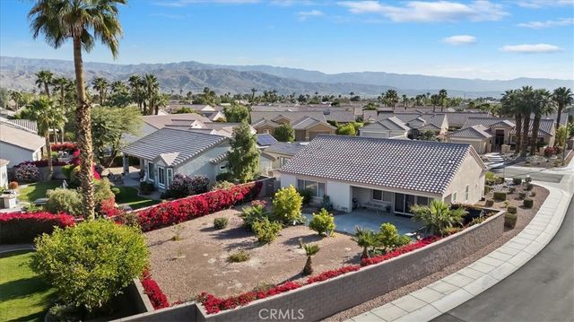 39375 Falconwood Court, Palm Desert, CA 92211