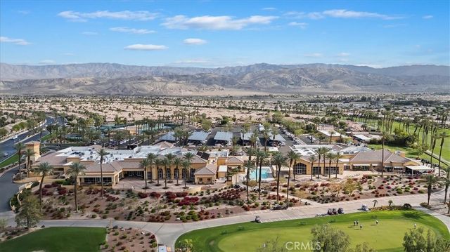 39375 Falconwood Court, Palm Desert, CA 92211