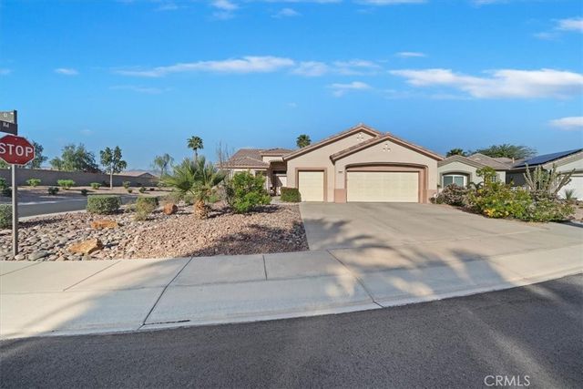 39375 Falconwood Court, Palm Desert, CA 92211